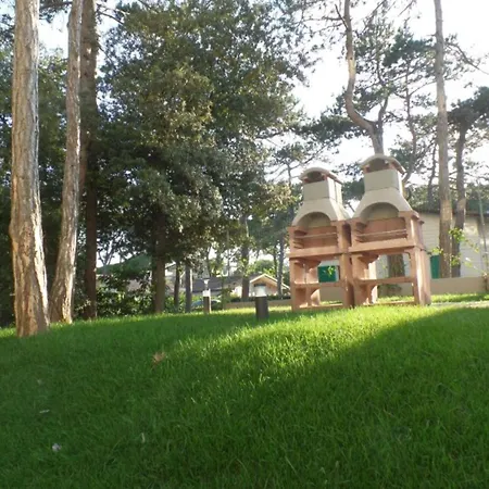 With A Pool And Hot Tub In A Quiet Area *